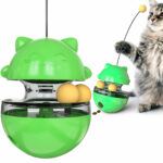 Lucky cat spills the ball
